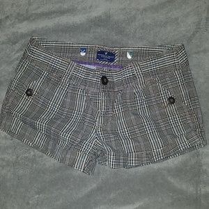 AE blue plaid shorts size 4
